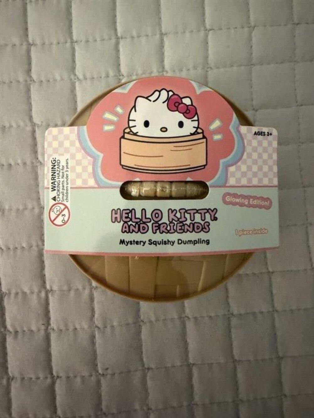 Hello Kitty Friends Mystery Squishy Dumpling Glow